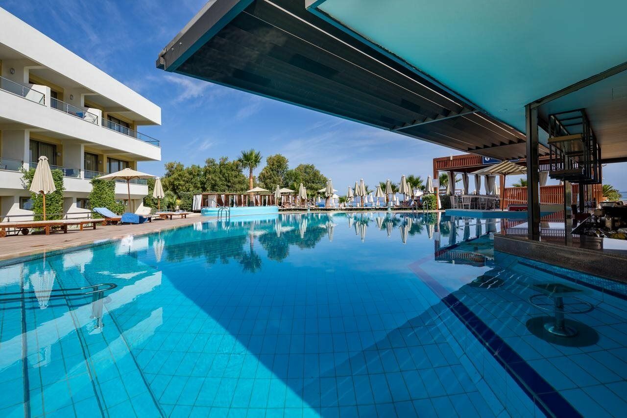 Thalassa Beach Resort & Spa (Adults Only) Agia Marina  ภายนอก รูปภาพ